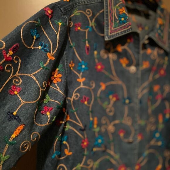 New Direction Vintage Jean Embroidered Jacket - Picture 8 of 11